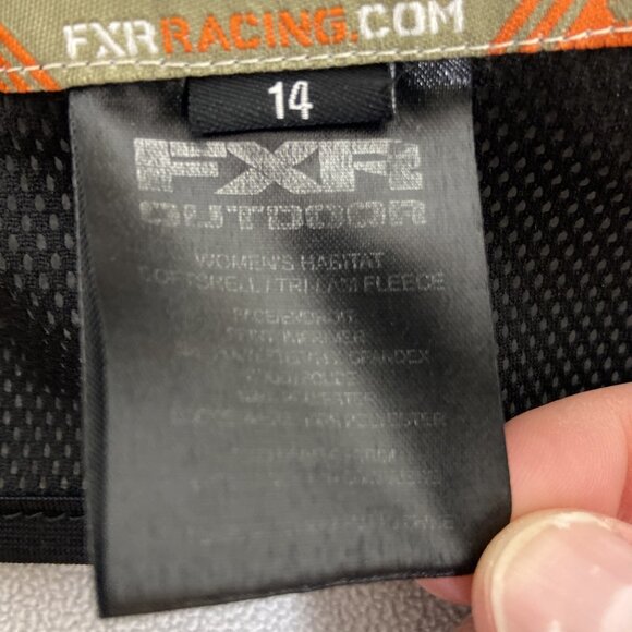 Women's Realtree Camo Bomber Jacket - Picture 7 of 8